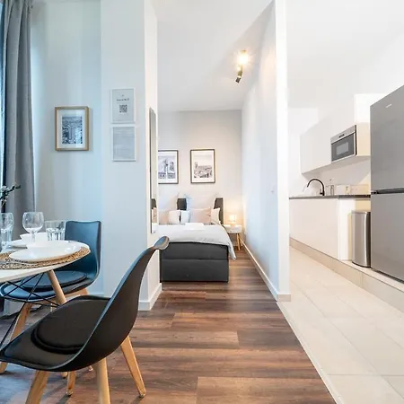 5 Modern For 6 Bogenhausen Near Messe *