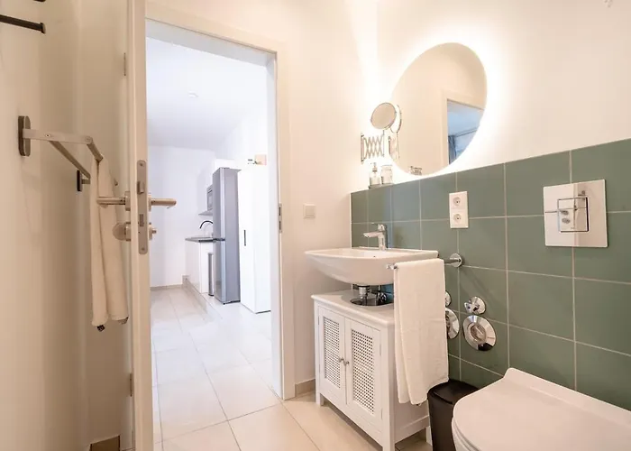 5 Modern For 6 Bogenhausen Near Messe 아파트 뮌헨